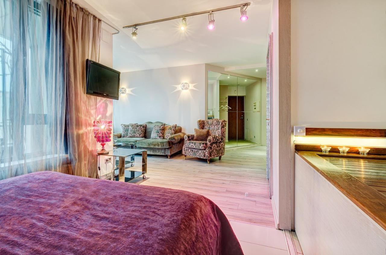 Apartments With Jaccuzi Vilnius Luaran gambar